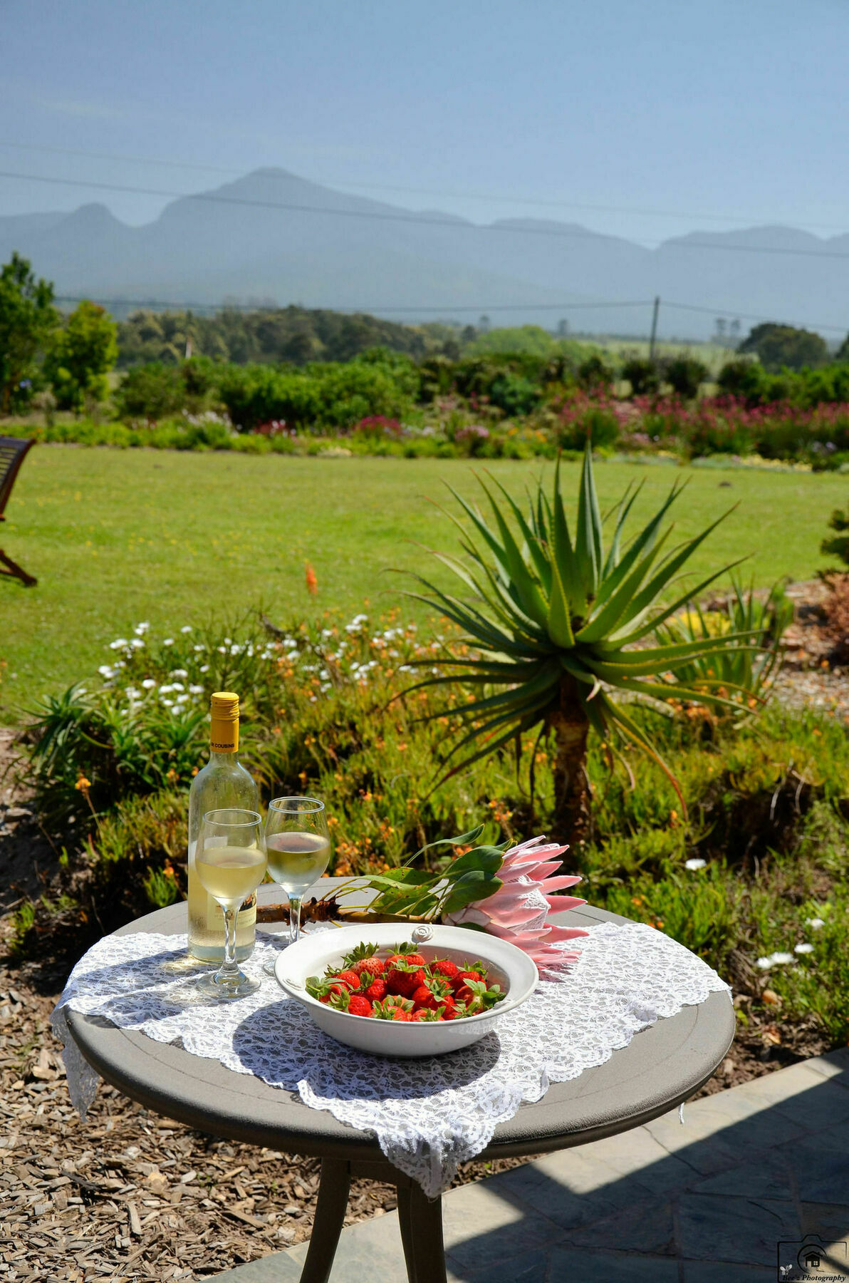 Inn Victori Guesthouse Victoria Bay Dış mekan fotoğraf